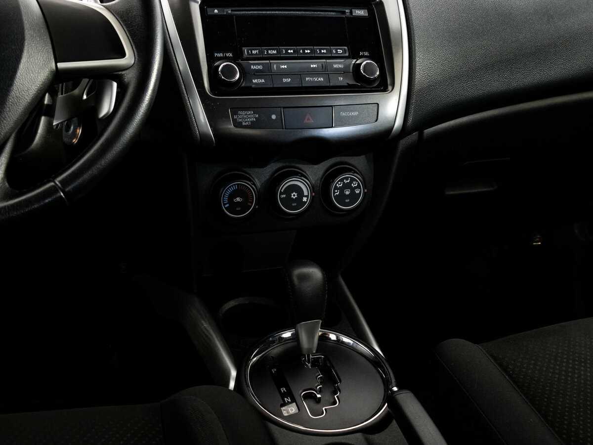 Б/У Митсубиши АС-Икс 2012 года. Фото: #9