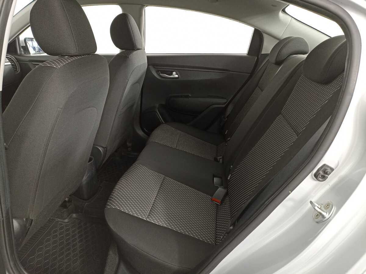 Б/У Киа Рио 2019 года. Фото: #9