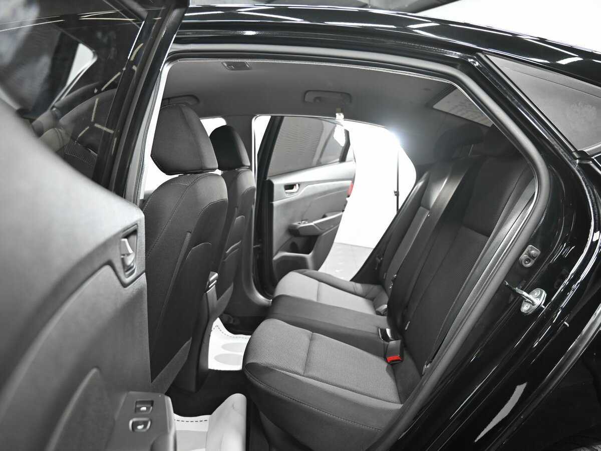 Б/У Хендай Солярис 2018 года. Фото: #11