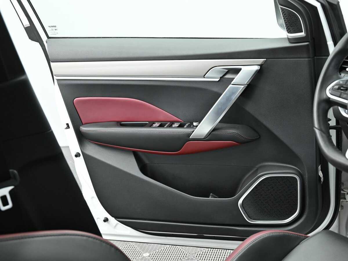 Б/У Джили Кулрэй 2022 года. Фото: #8