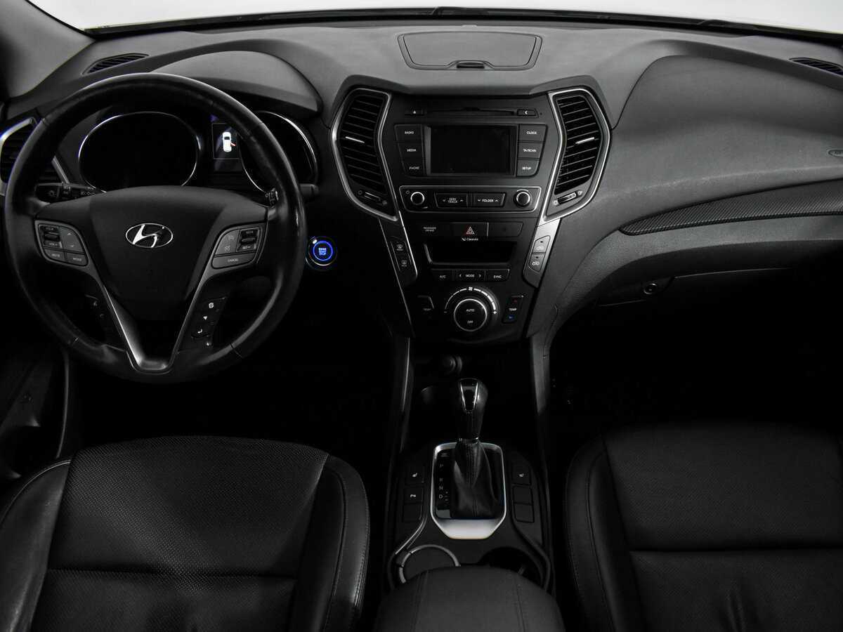 Б/У Хендай Санта Фе 2016 года. Фото: #14