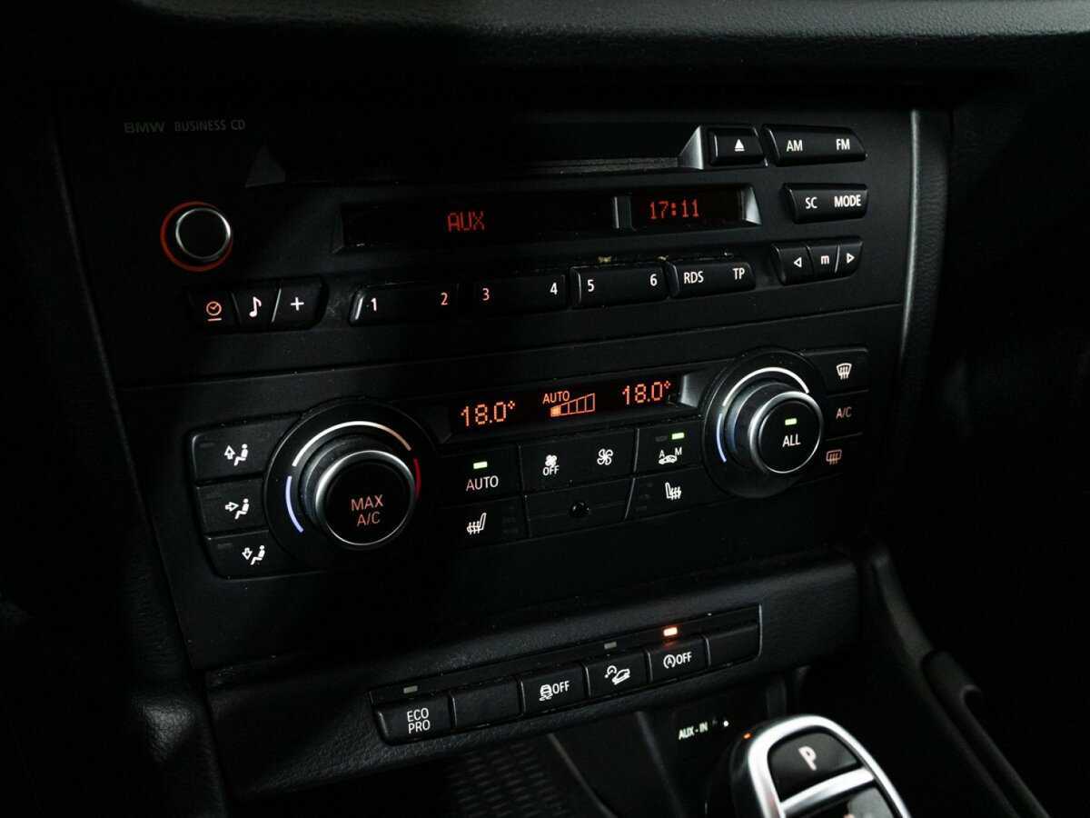 Б/У БМВ Икс1 2013 года. Фото: #14