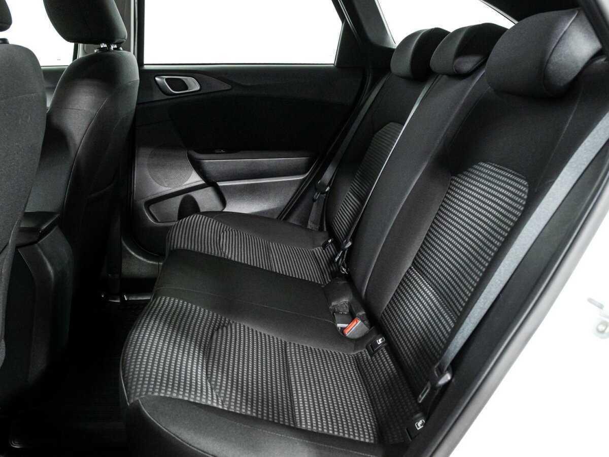 Б/У Киа Сид 2020 года. Фото: #10