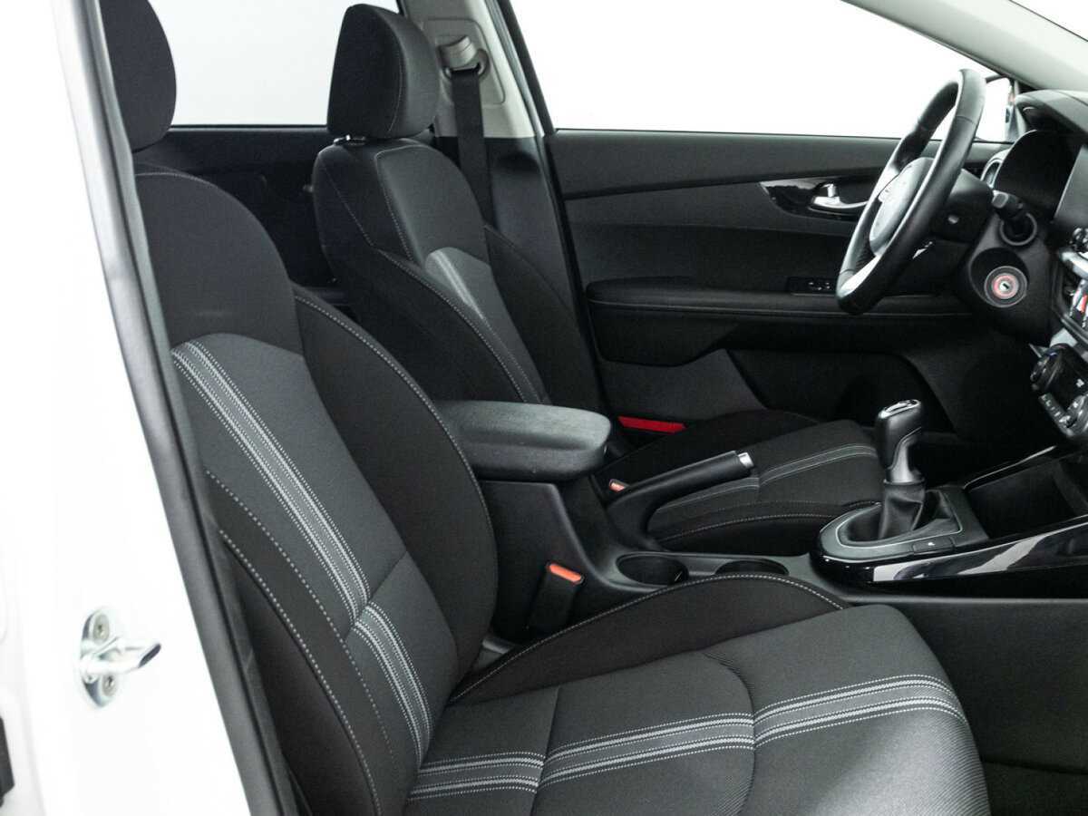 Б/У Киа Церато 2022 года. Фото: #15