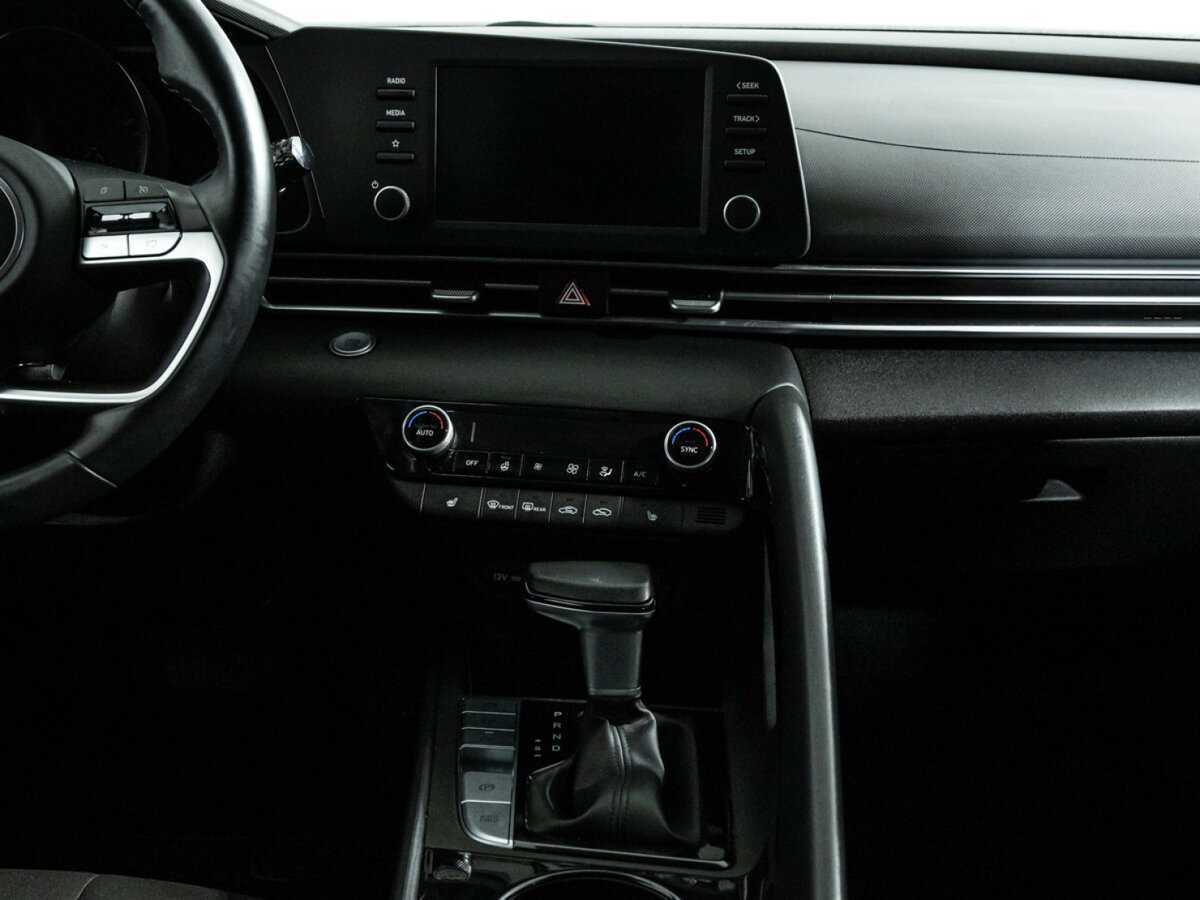 Б/У Хендай Елантра 2021 года. Фото: #13