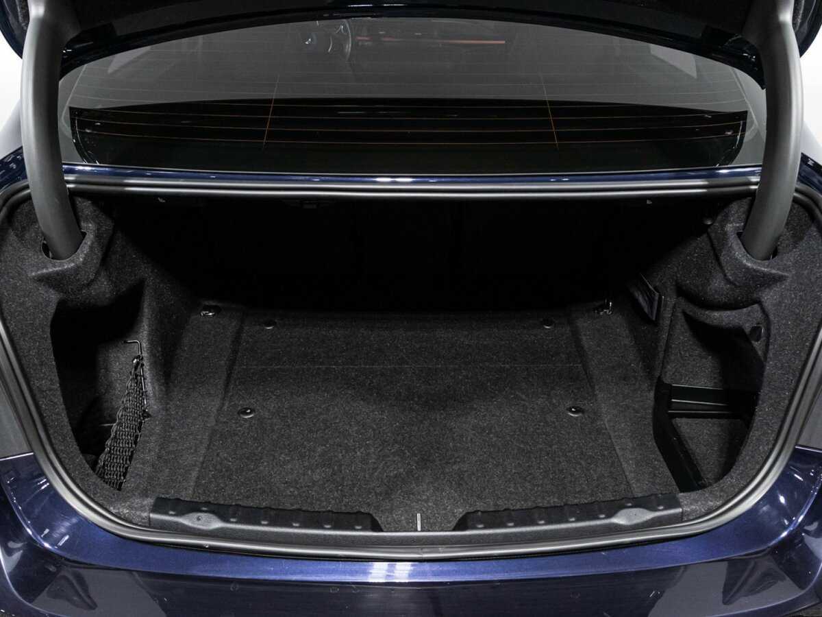 Б/У БМВ 3 серии 2015 года. Фото: #14