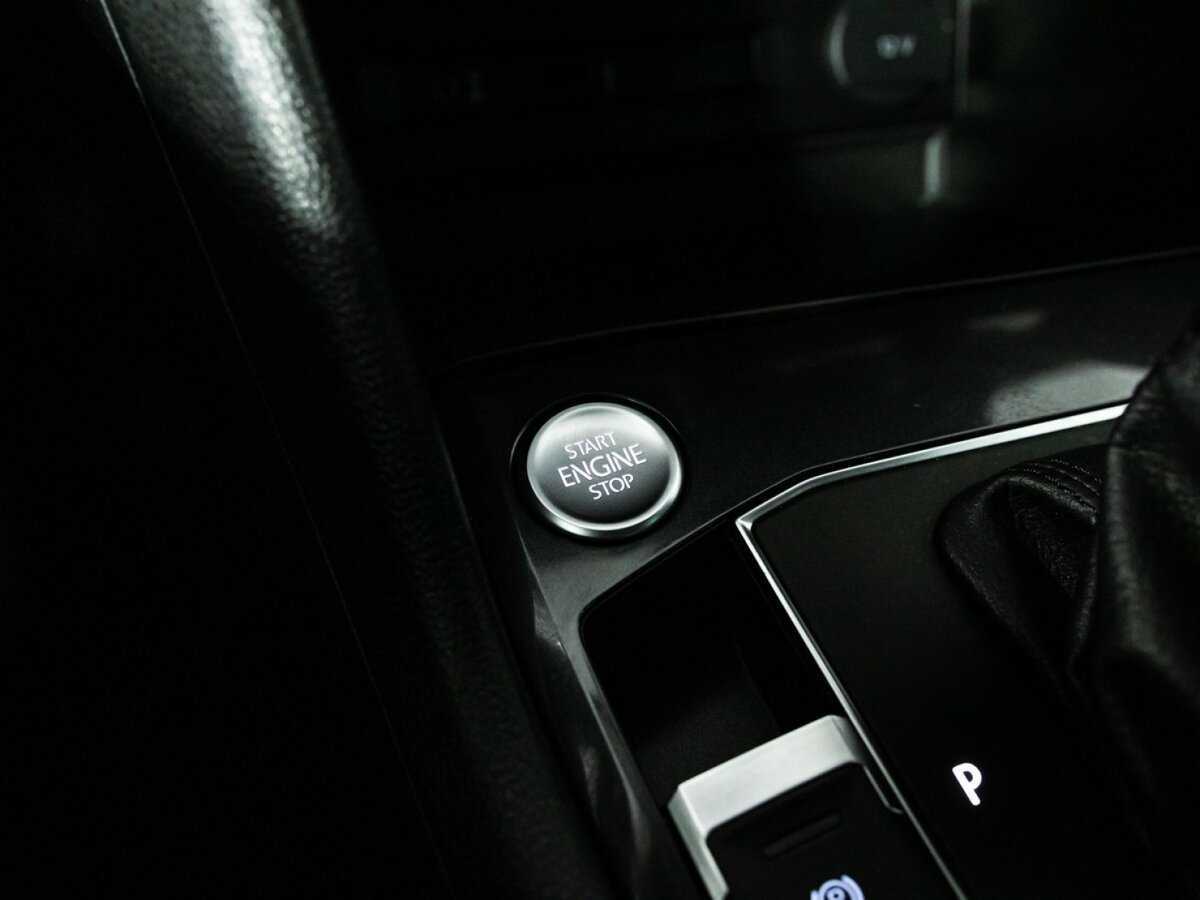 Б/У Фольксваген Тигуан 2017 года. Фото: #19