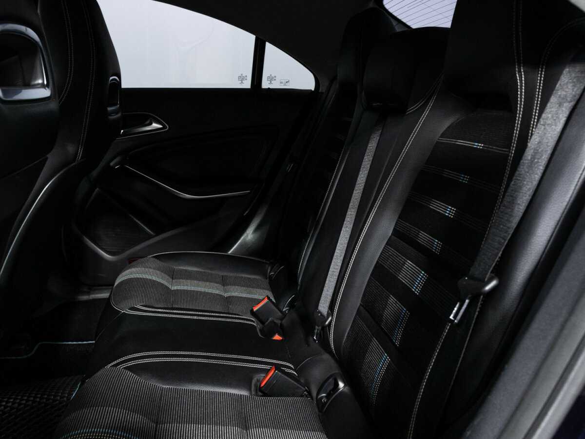 Б/У Мерседес-Бенц КЛА 2017 года. Фото: #9