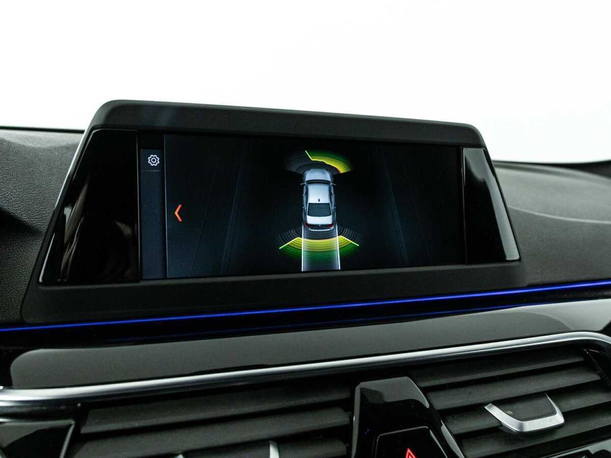 Б/У БМВ 5 серии 2017 года. Фото: #17