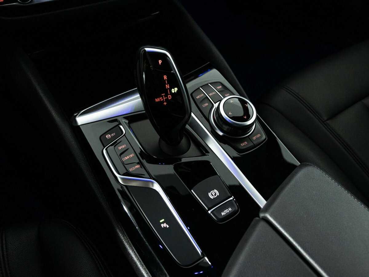 Б/У БМВ 5 серии 2017 года. Фото: #19