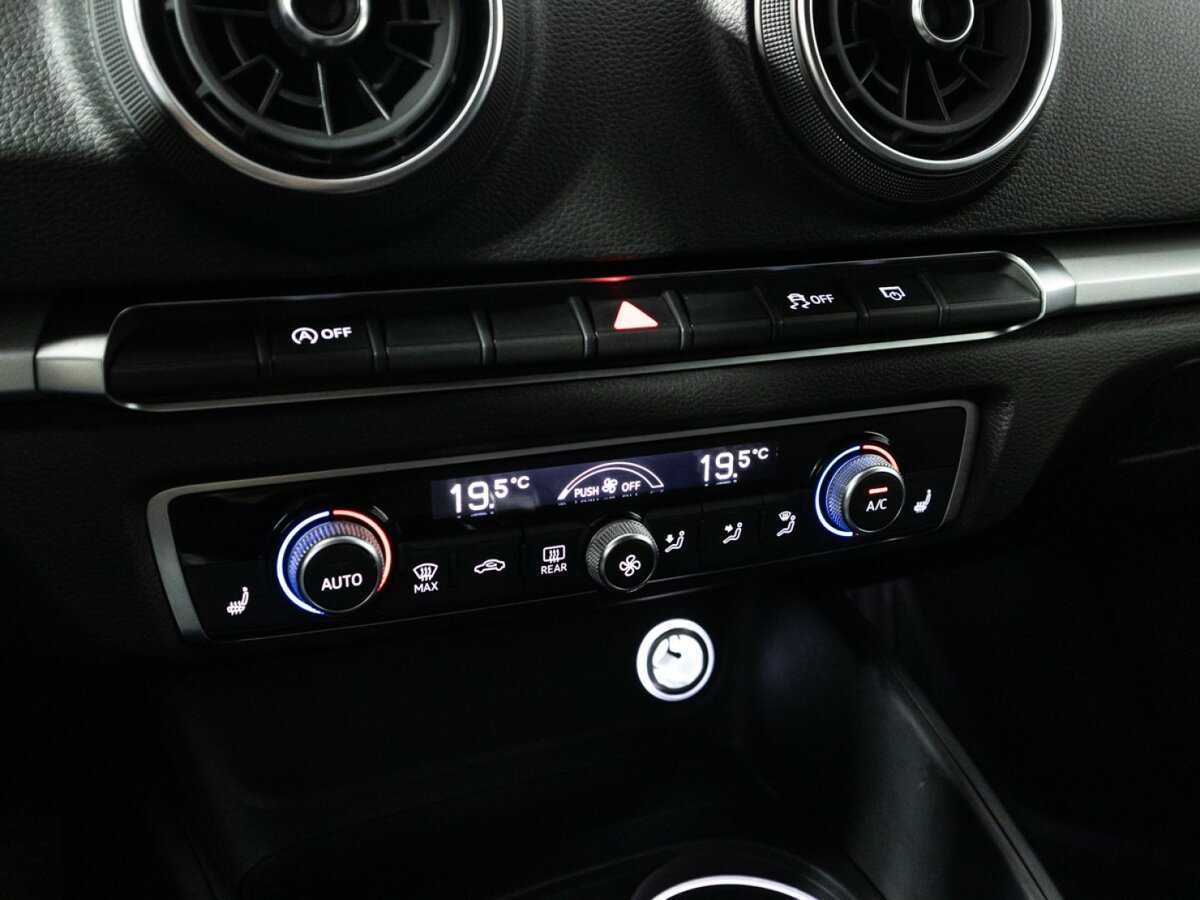 Б/У Ауди А3 2019 года. Фото: #16