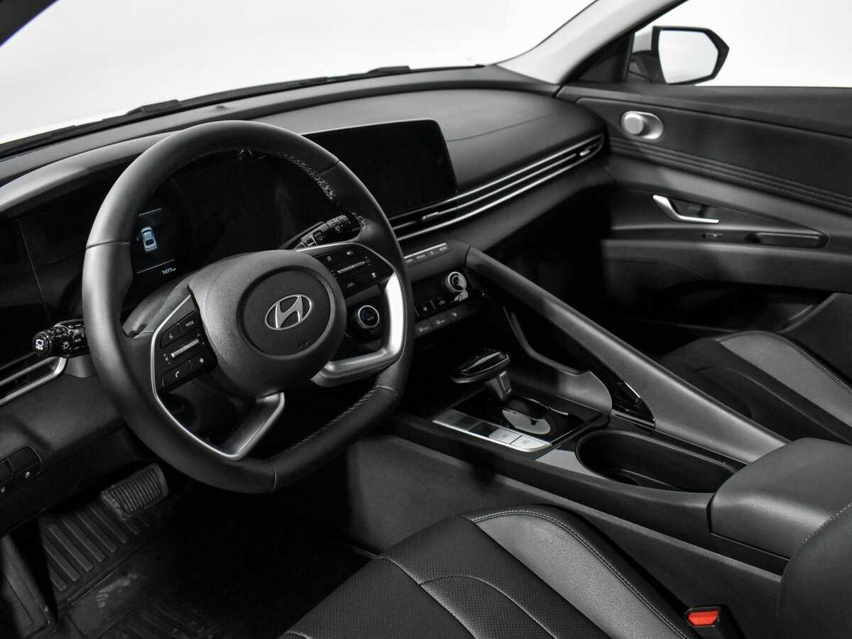 Б/У Хендай Елантра 2023 года. Фото: #8