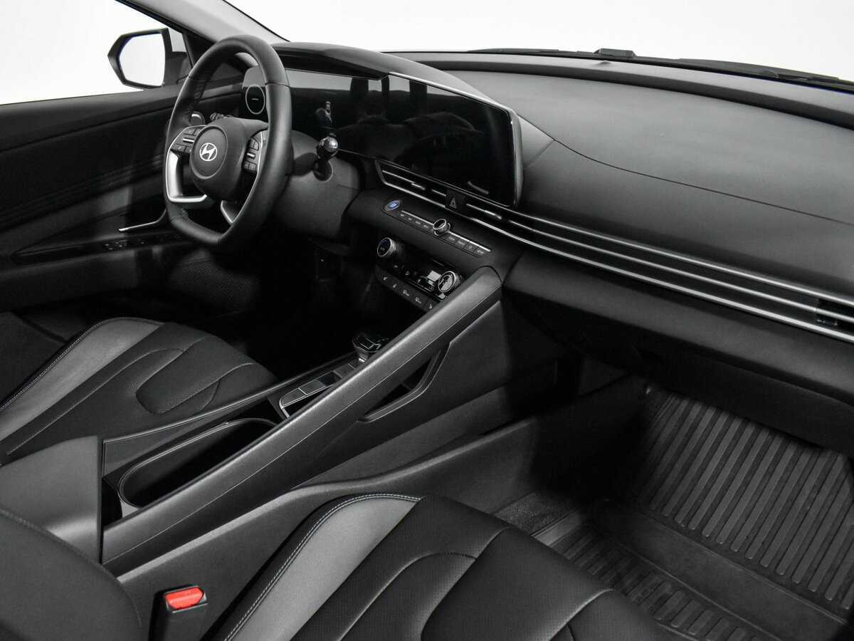 Б/У Хендай Елантра 2023 года. Фото: #14