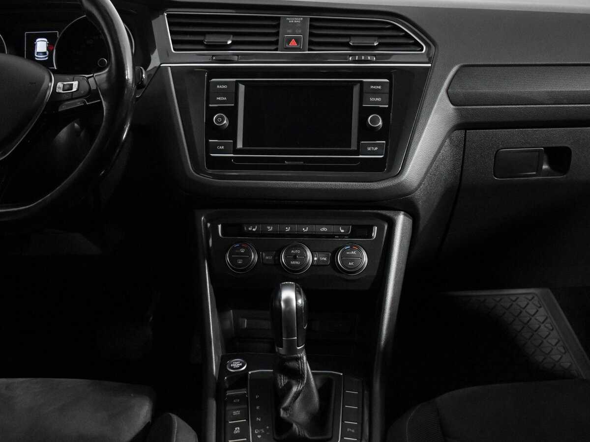 Б/У Фольксваген Тигуан 2017 года. Фото: #15