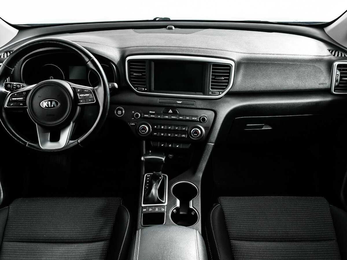 Б/У Киа Спортейдж 2021 года. Фото: #10