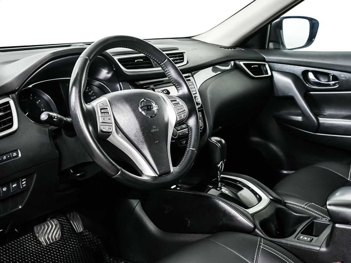 Б/У Ниссан Икс-Трейл 2015 года. Фото: #11