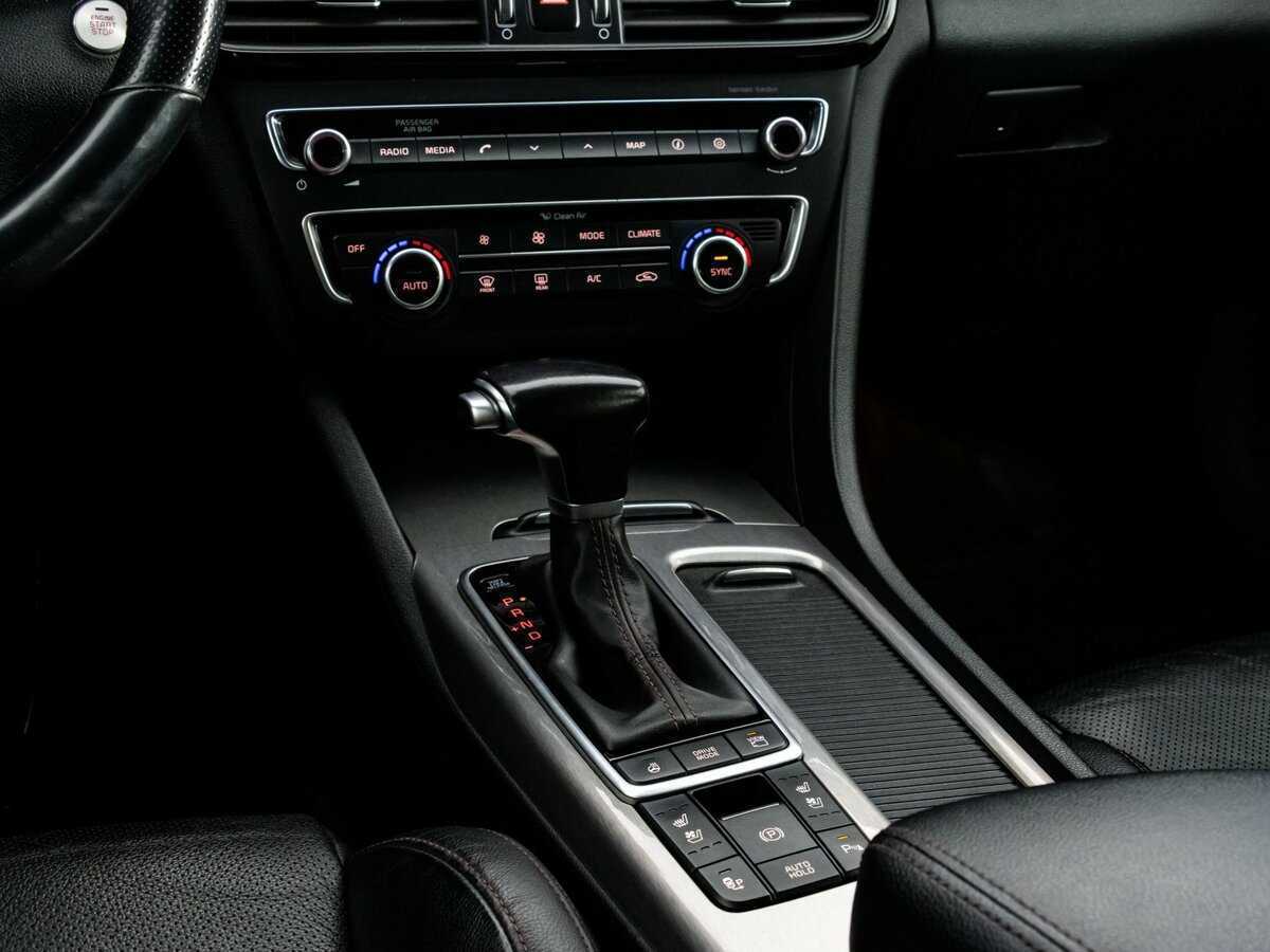 Б/У Киа Оптима 2017 года. Фото: #11