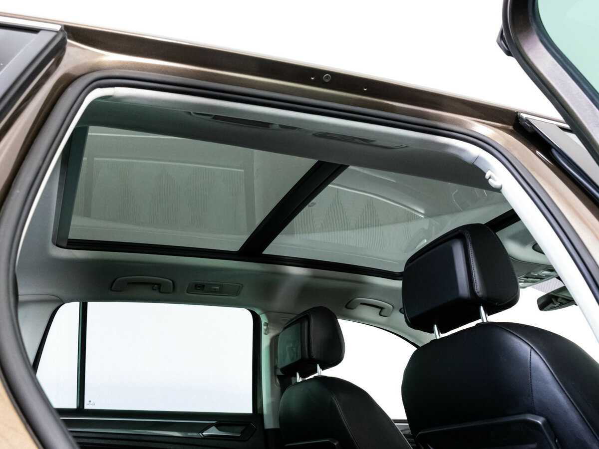 Б/У Фольксваген Тигуан 2017 года. Фото: #16