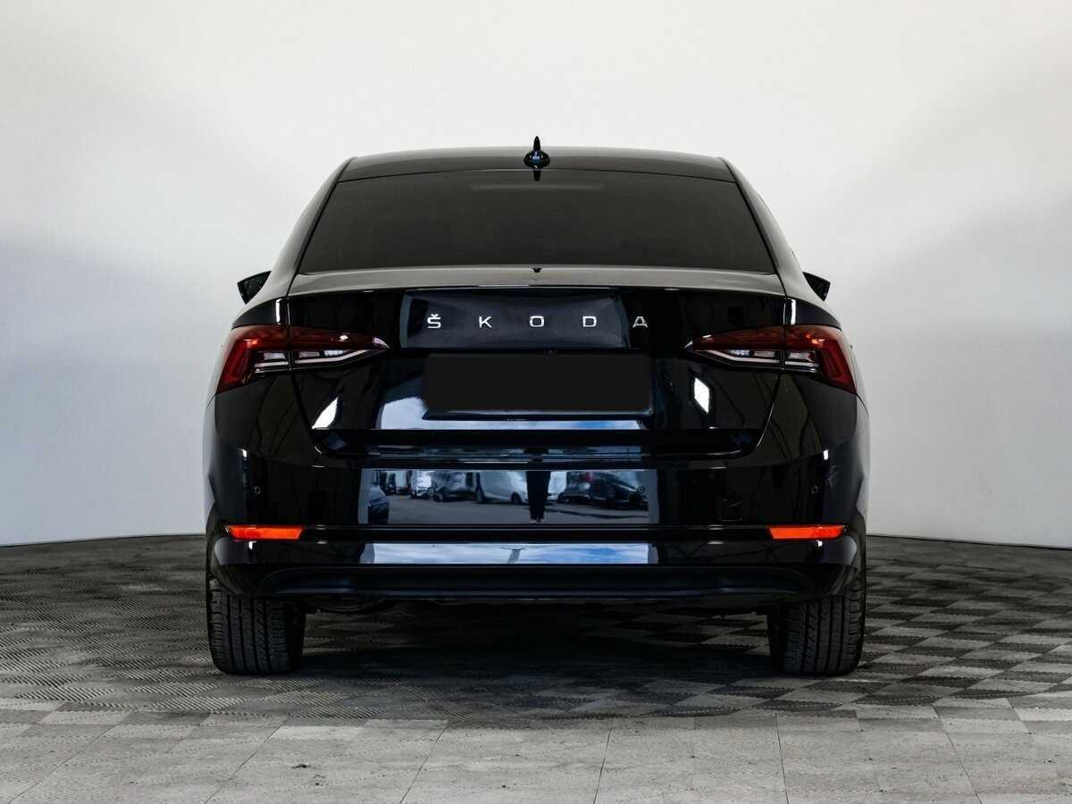 Б/У Шкода Октавия 2021 года. Фото: #4