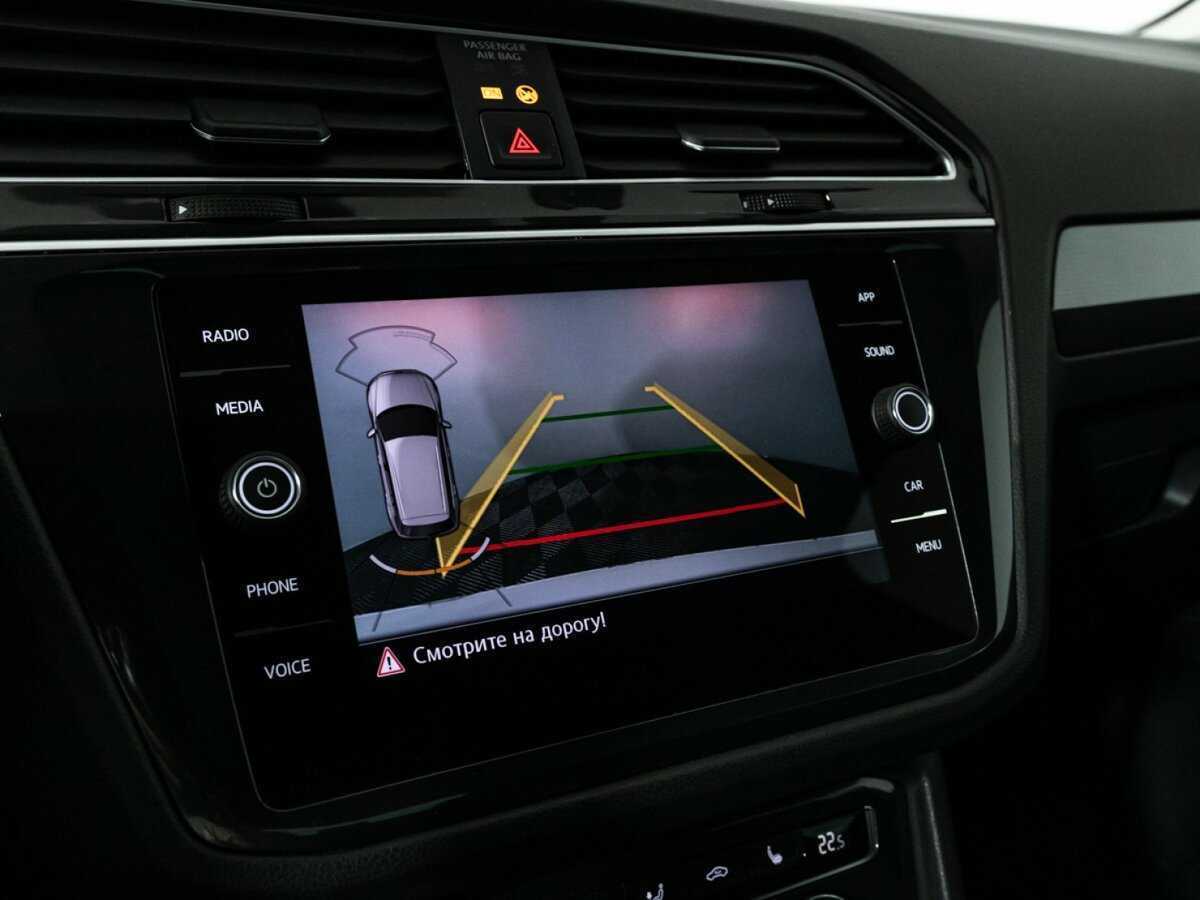 Б/У Фольксваген Тигуан 2018 года. Фото: #17