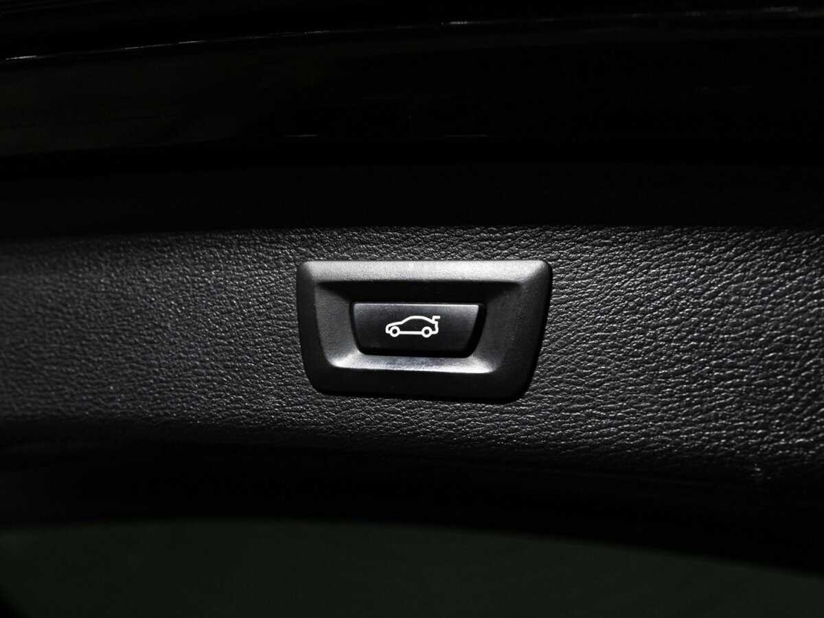 Б/У БМВ Икс3 2016 года. Фото: #20