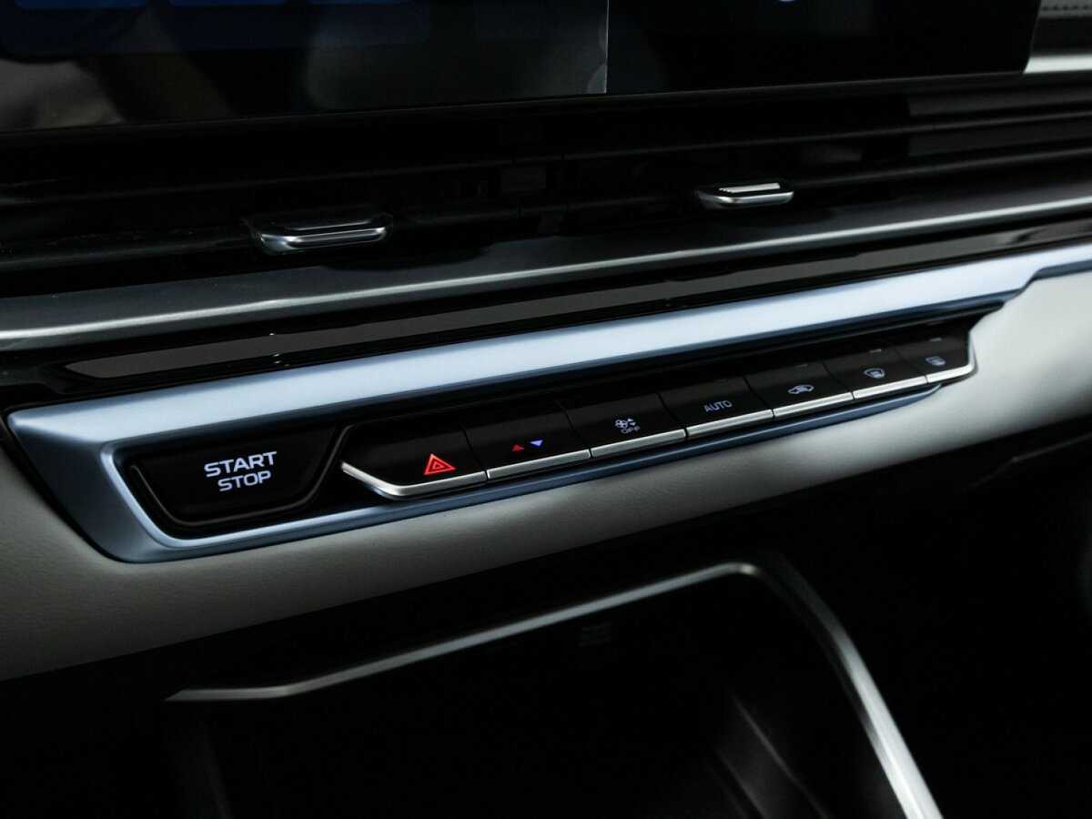 Б/У Джили Эмгранд 2023 года. Фото: #20