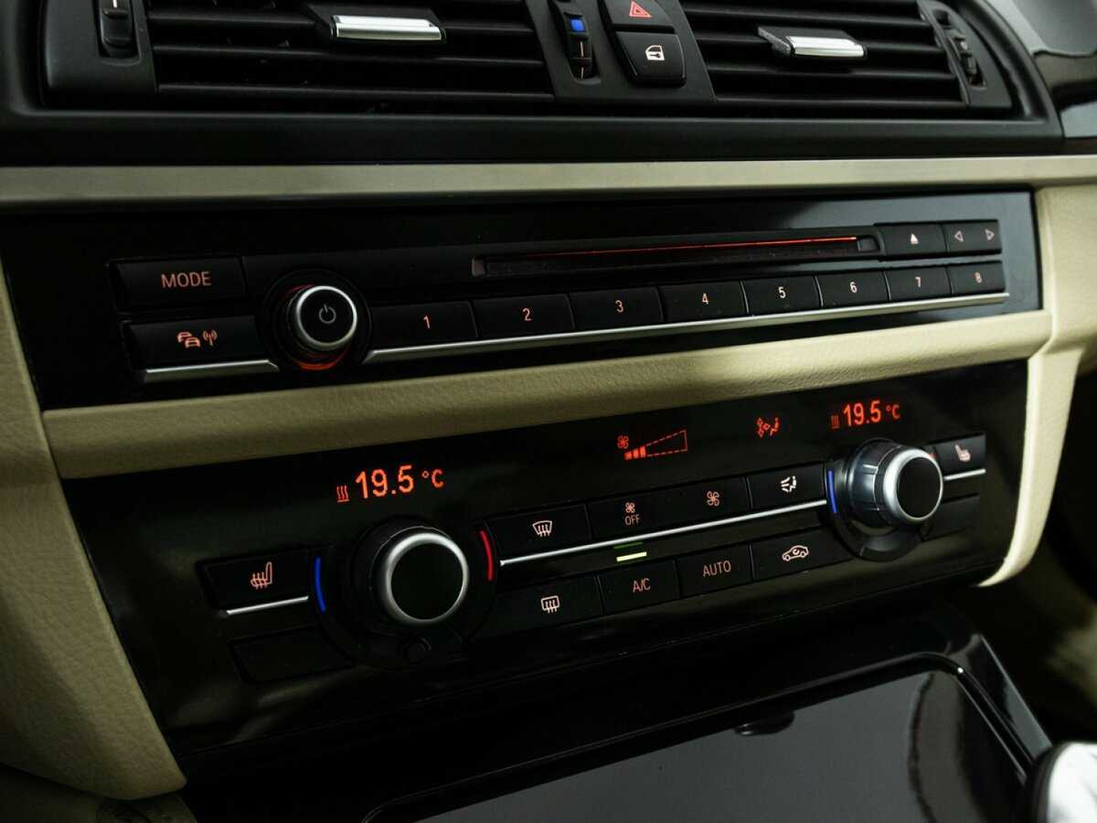 Б/У БМВ 5 серии 2014 года. Фото: #17