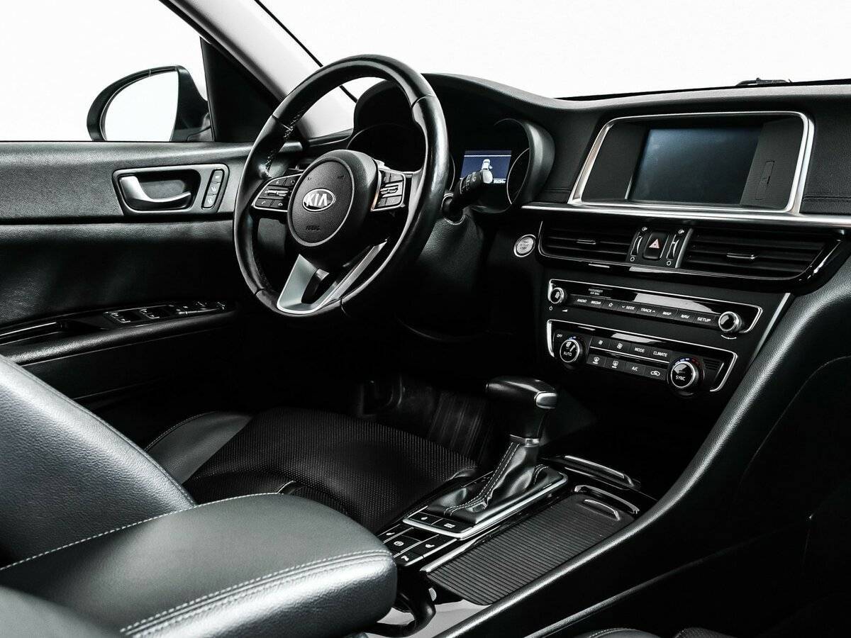 Б/У Киа Оптима 2019 года. Фото: #8