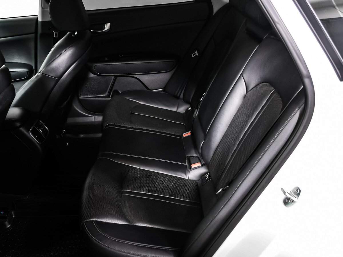 Б/У Киа Оптима 2019 года. Фото: #11