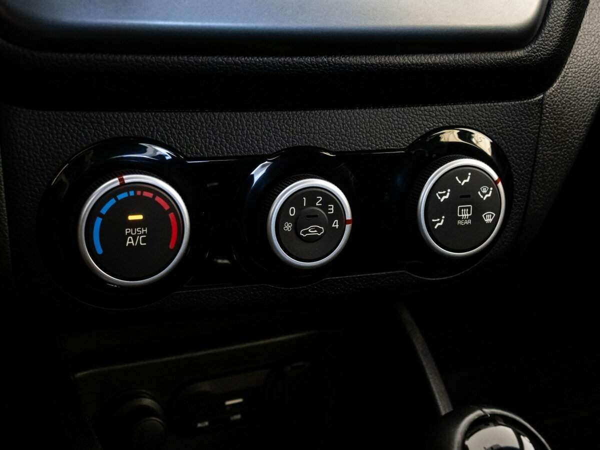 Б/У Киа Рио 2015 года. Фото: #10