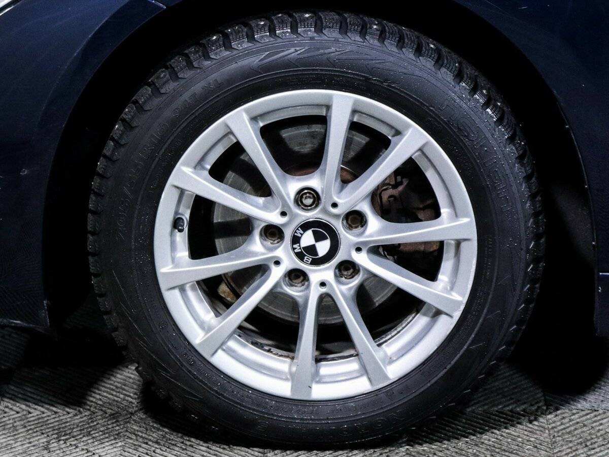 Б/У БМВ 3 серии 2016 года. Фото: #14