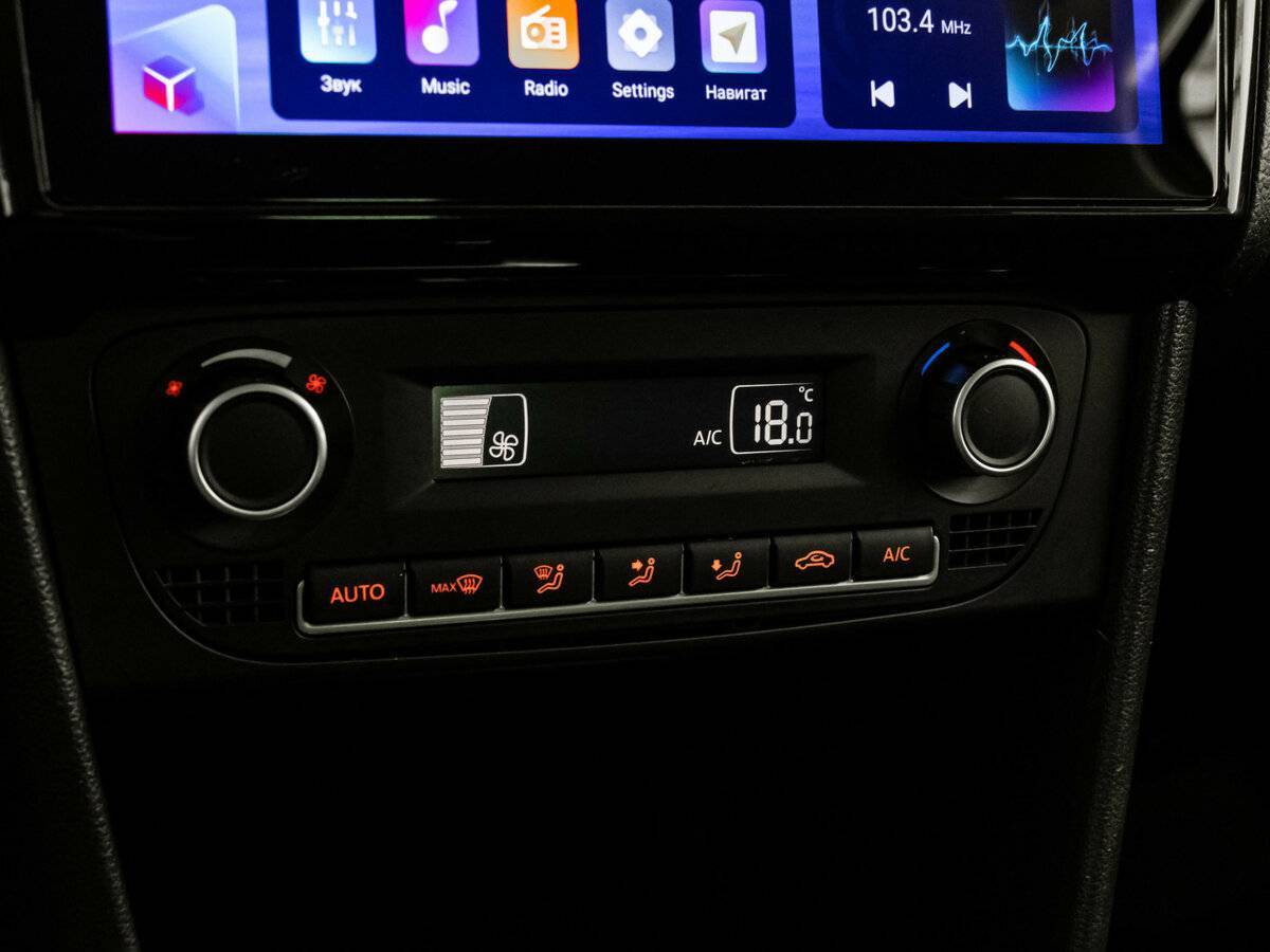 Б/У Фольксваген Поло 2017 года. Фото: #10