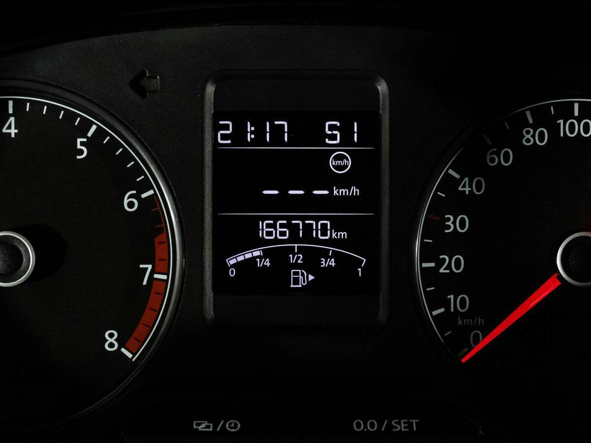 Б/У Фольксваген Поло 2017 года. Фото: #13