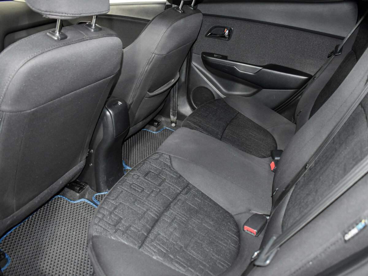 Б/У Киа Рио 2013 года. Фото: #10