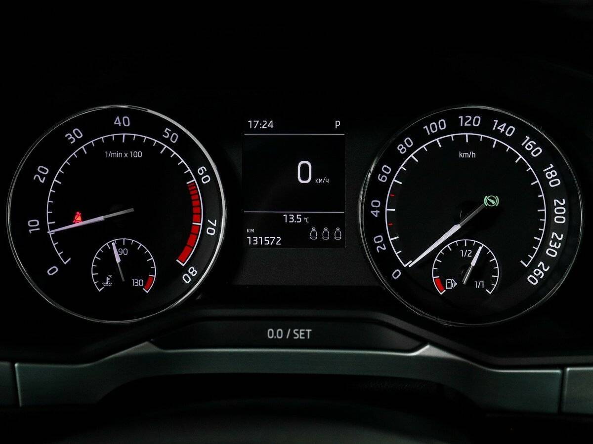 Б/У Шкода Суперб 2017 года. Фото: #7