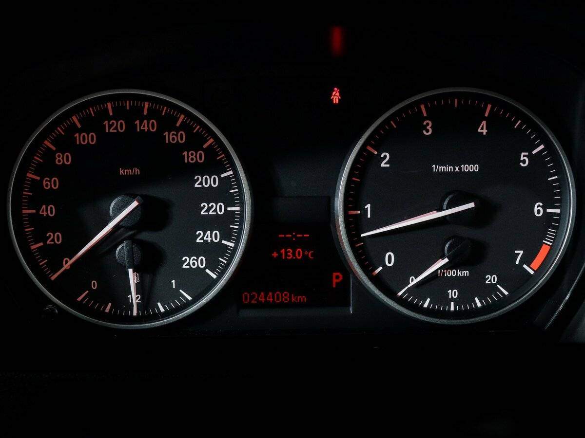 Б/У БМВ Икс1 2014 года. Фото: #7