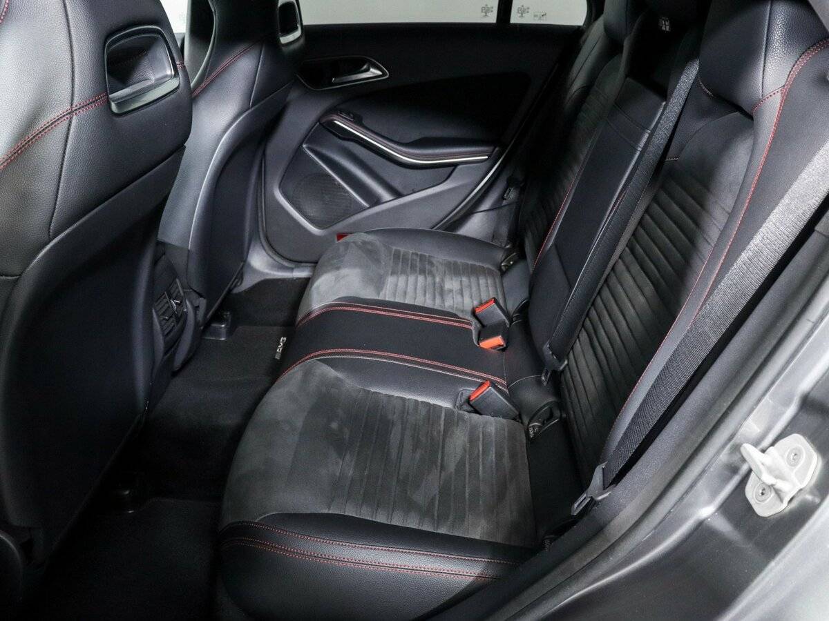 Б/У Мерседес-Бенц КЛА 2015 года. Фото: #6