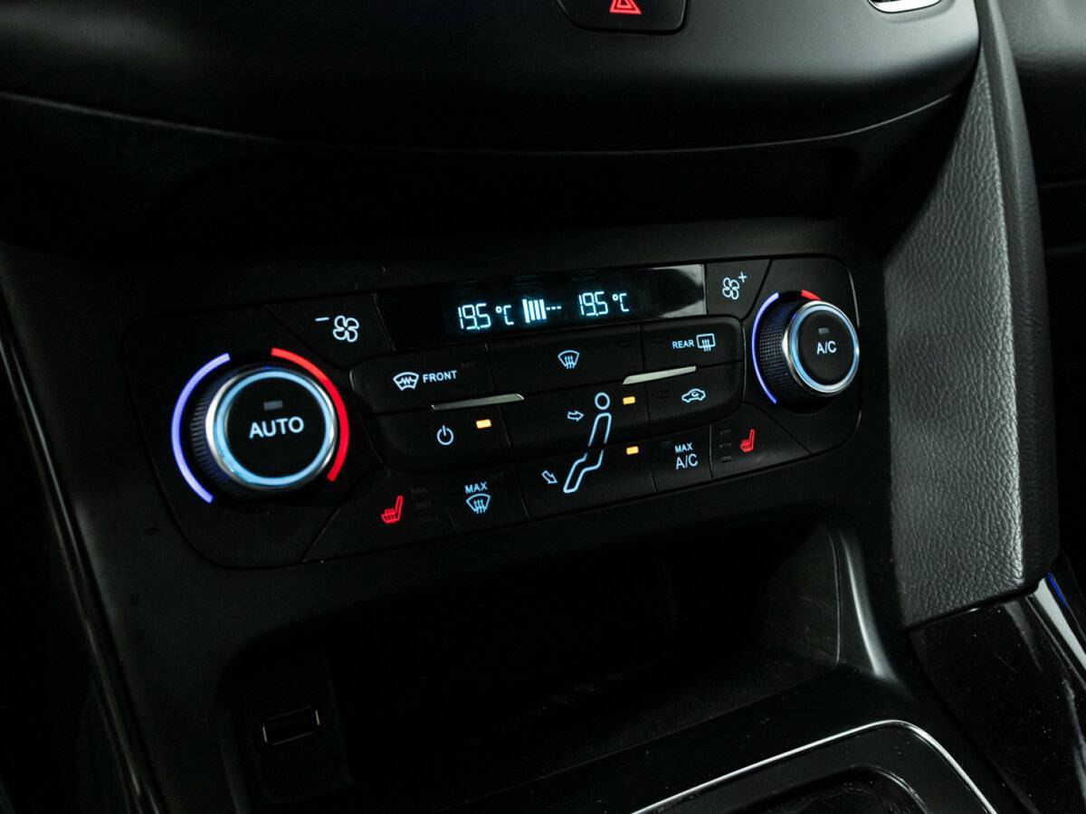 Б/У Форд Фокус 2017 года. Фото: #14