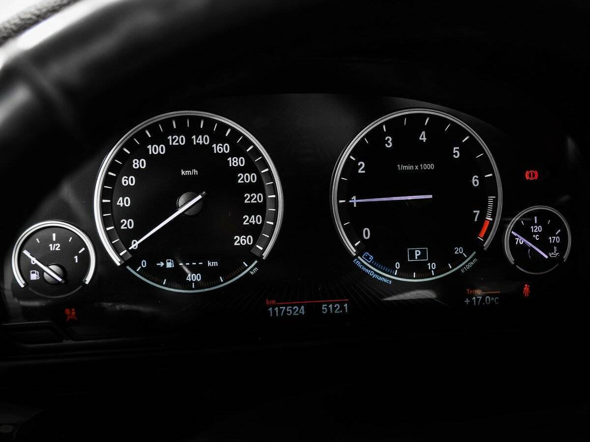 Б/У БМВ 5 серии 2016 года. Фото: #8