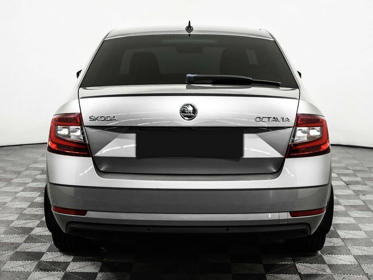 Б/У Шкода Октавия 2018 года. Фото: #5