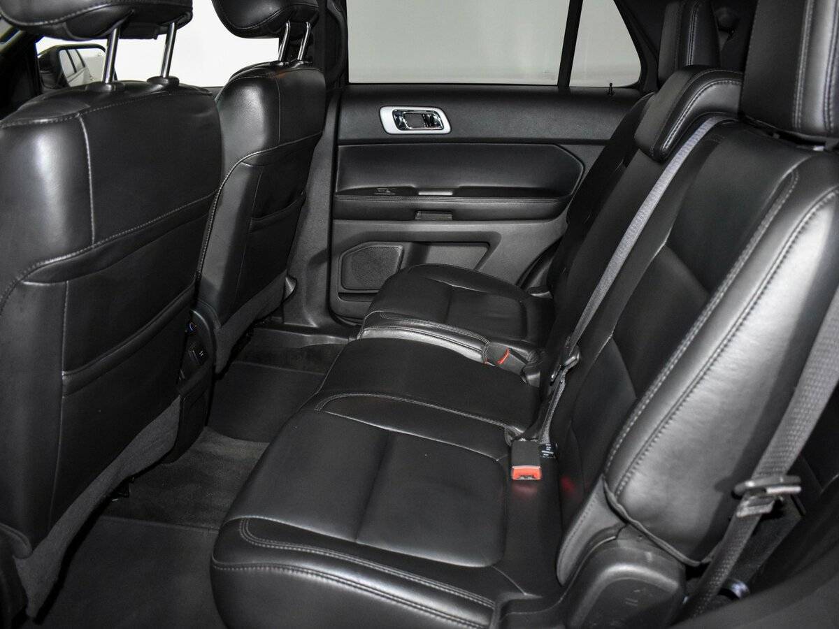 Б/У Форд Експлорер 2014 года. Фото: #11