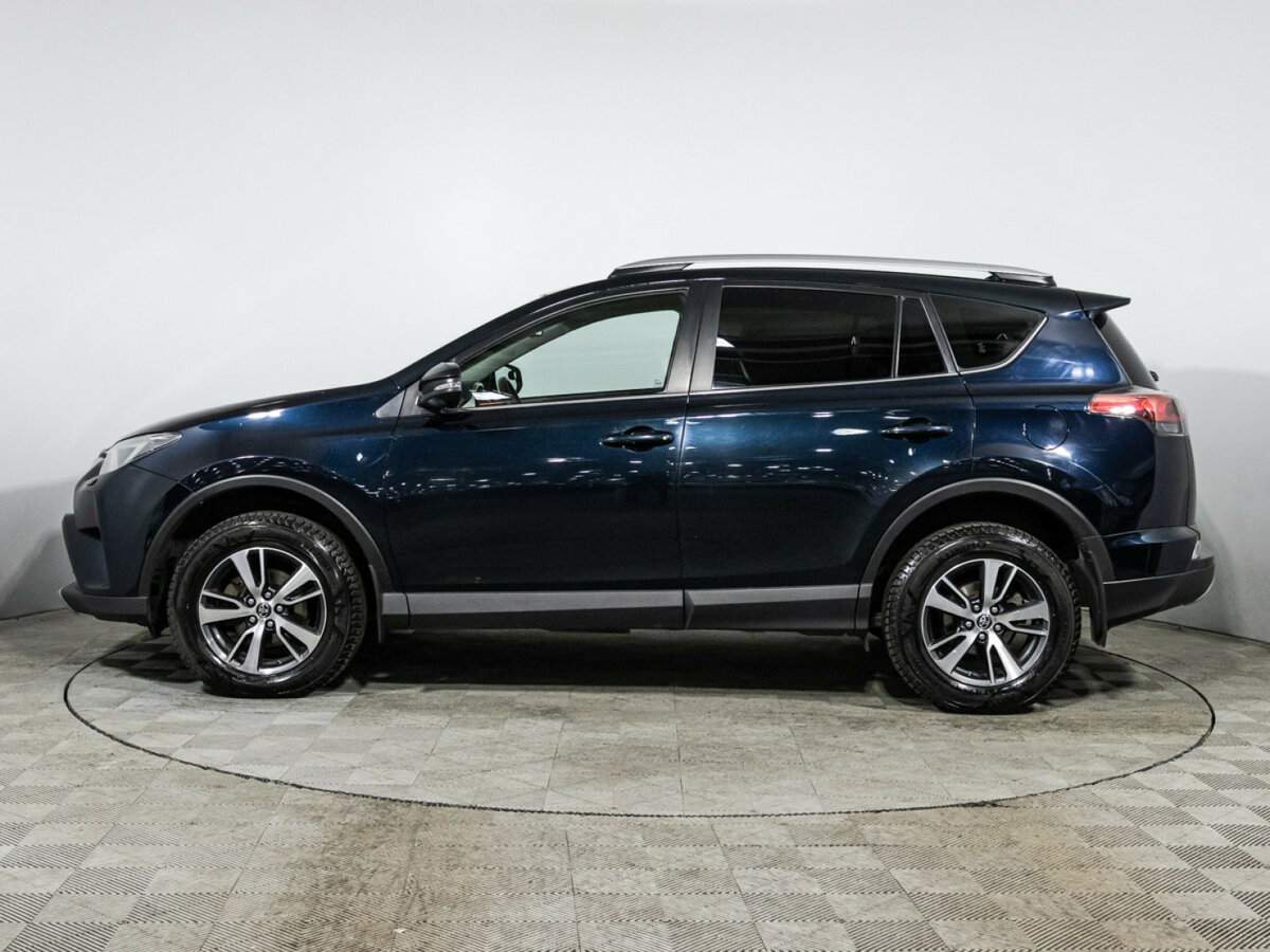 Б/У Тойота Рав4 2018 года. Фото: #7