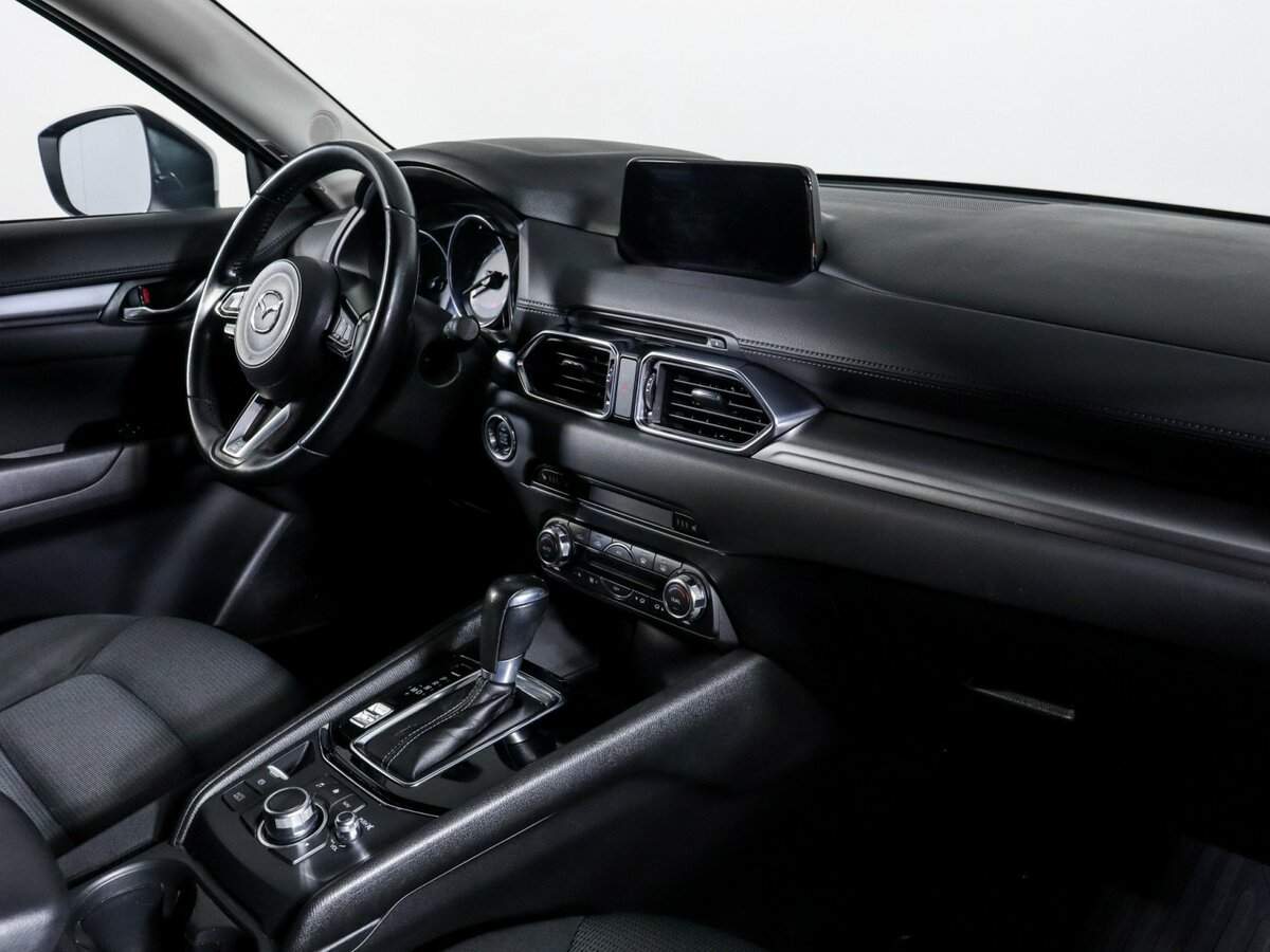 Б/У Мазда Ц-Икс-5 2017 года. Фото: #5