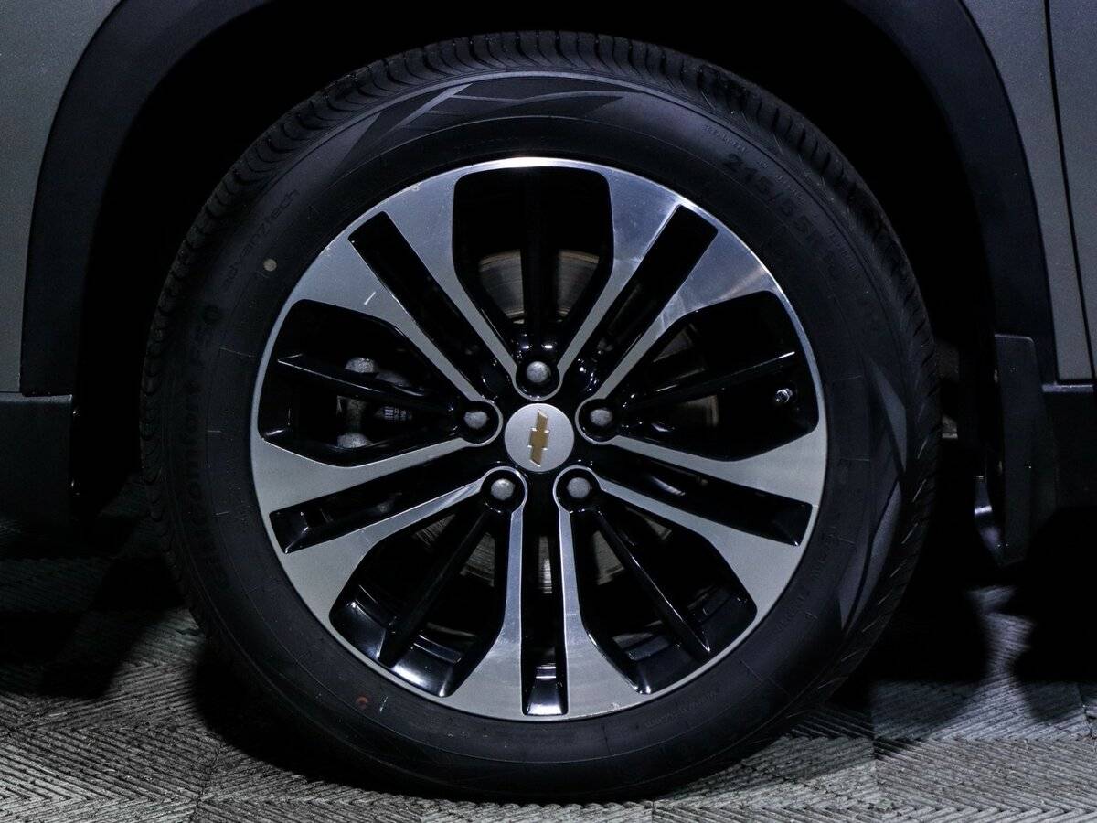 Б/У Шевроле Каптива 2022 года. Фото: #9