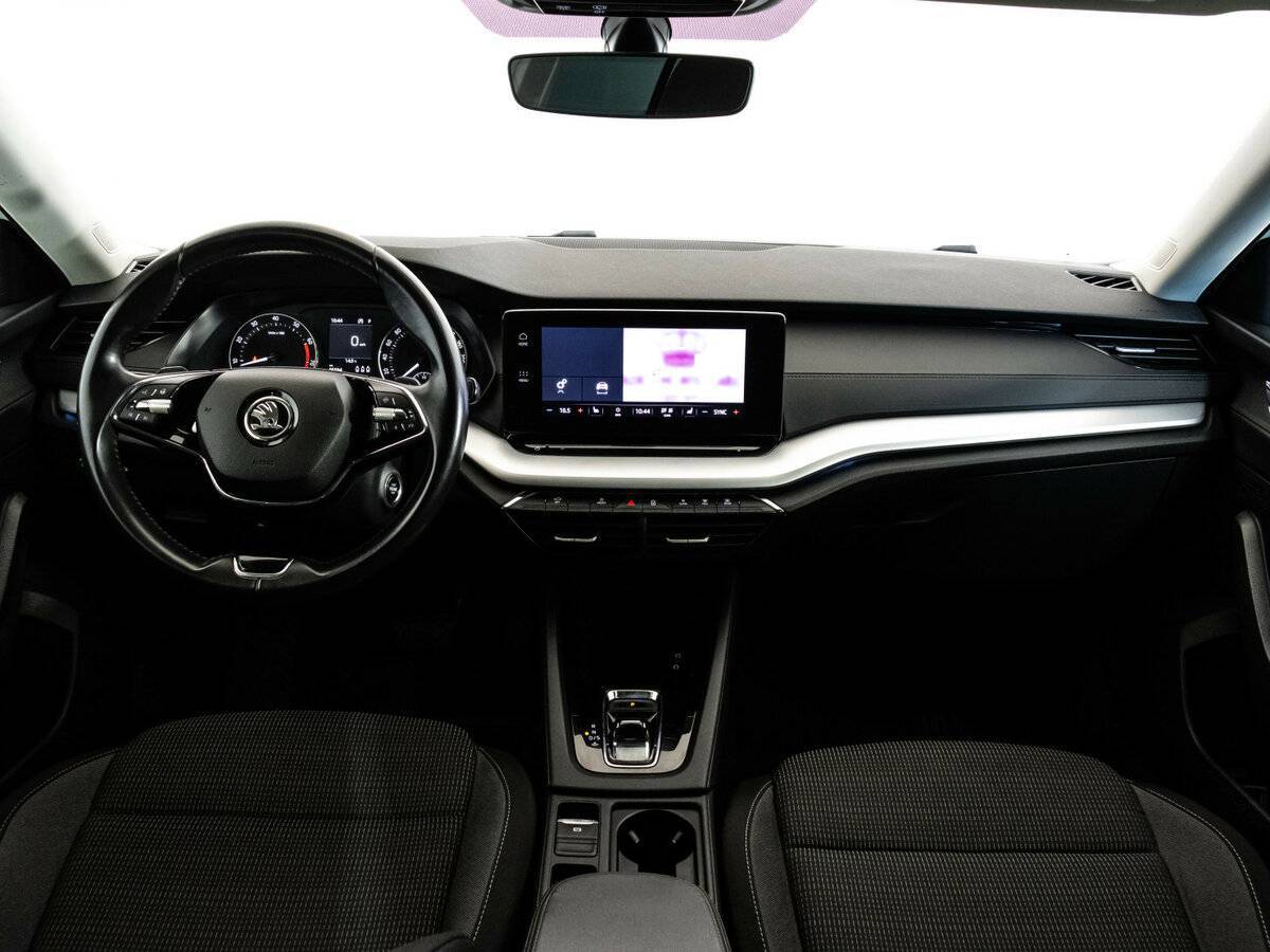 Б/У Шкода Октавия 2021 года. Фото: #9