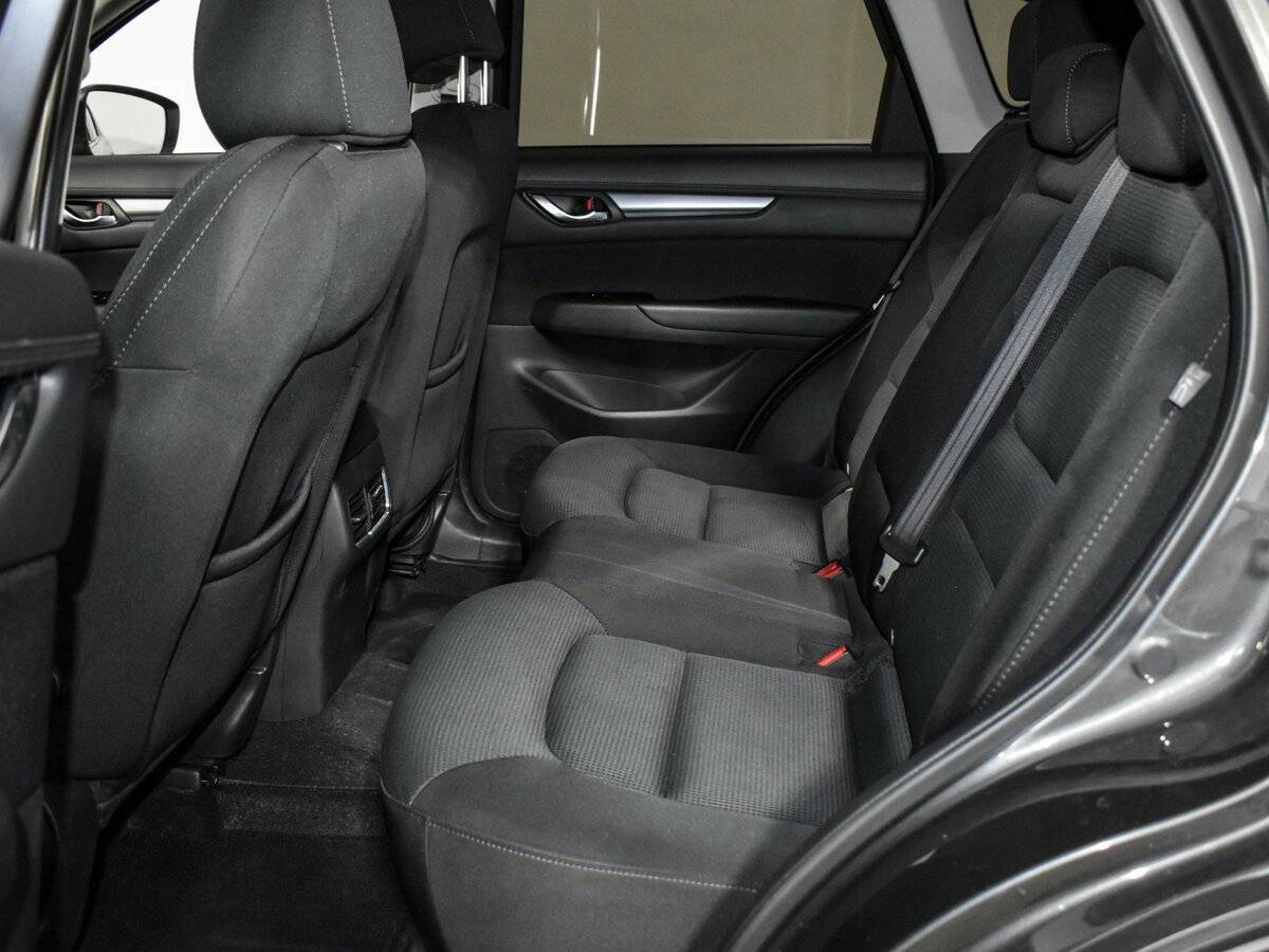 Б/У Мазда Ц-Икс-5 2018 года. Фото: #11