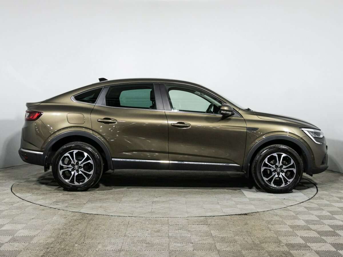 Б/У Рено Аркана 2021 года. Фото: #3