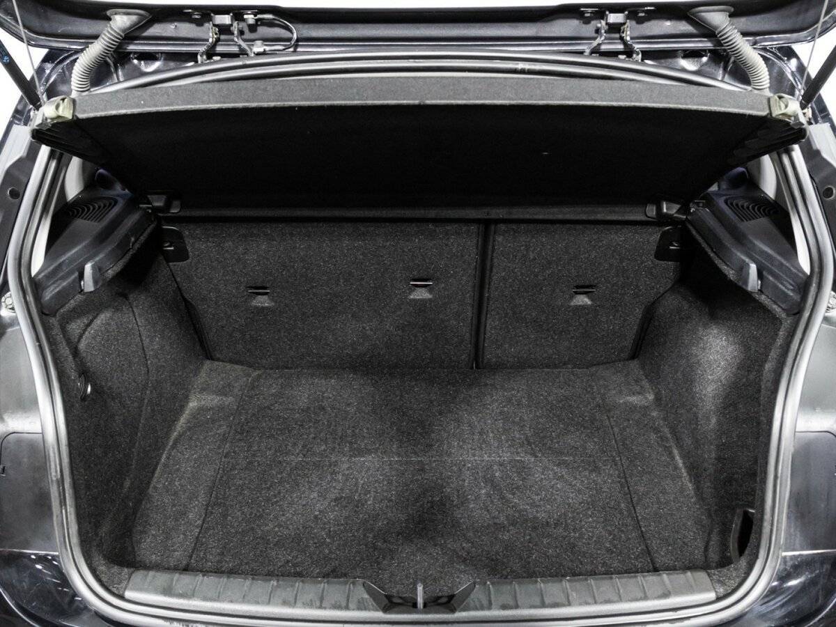 Б/У БМВ 1 серии 2013 года. Фото: #14