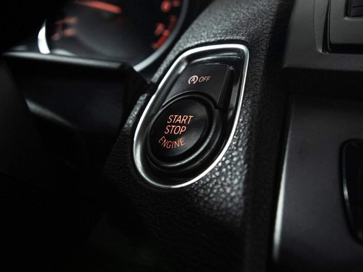 Б/У БМВ 1 серии 2013 года. Фото: #17