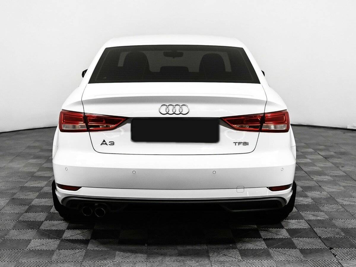 Б/У Ауди А3 2016 года. Фото: #5